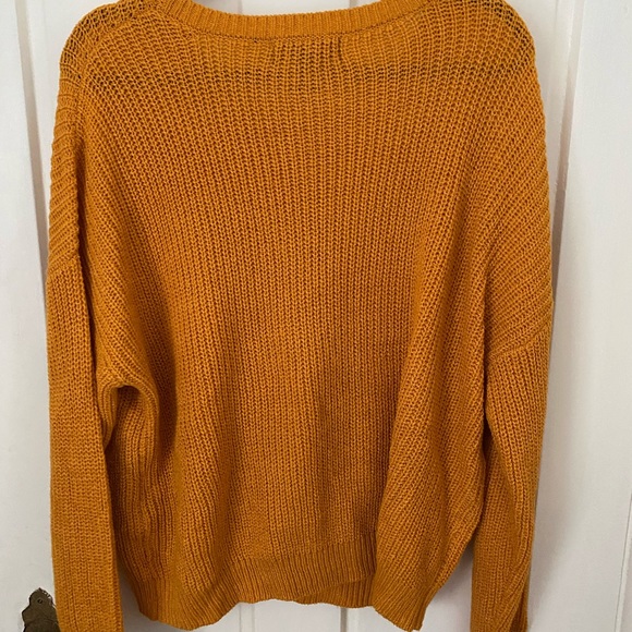 Burnt orange forever 21 sweater - Picture 2 of 3